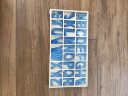 Holzbuchstaben blau ABC Kasten neu