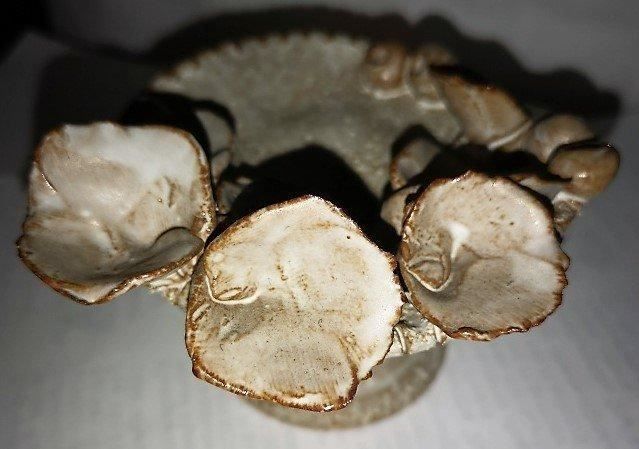 Kerzenständer: Kerzenständer mit 4 Blumen aus Keramik – Neu (gemäss Beschreibung) aus Lutzenberg von Truhe 2