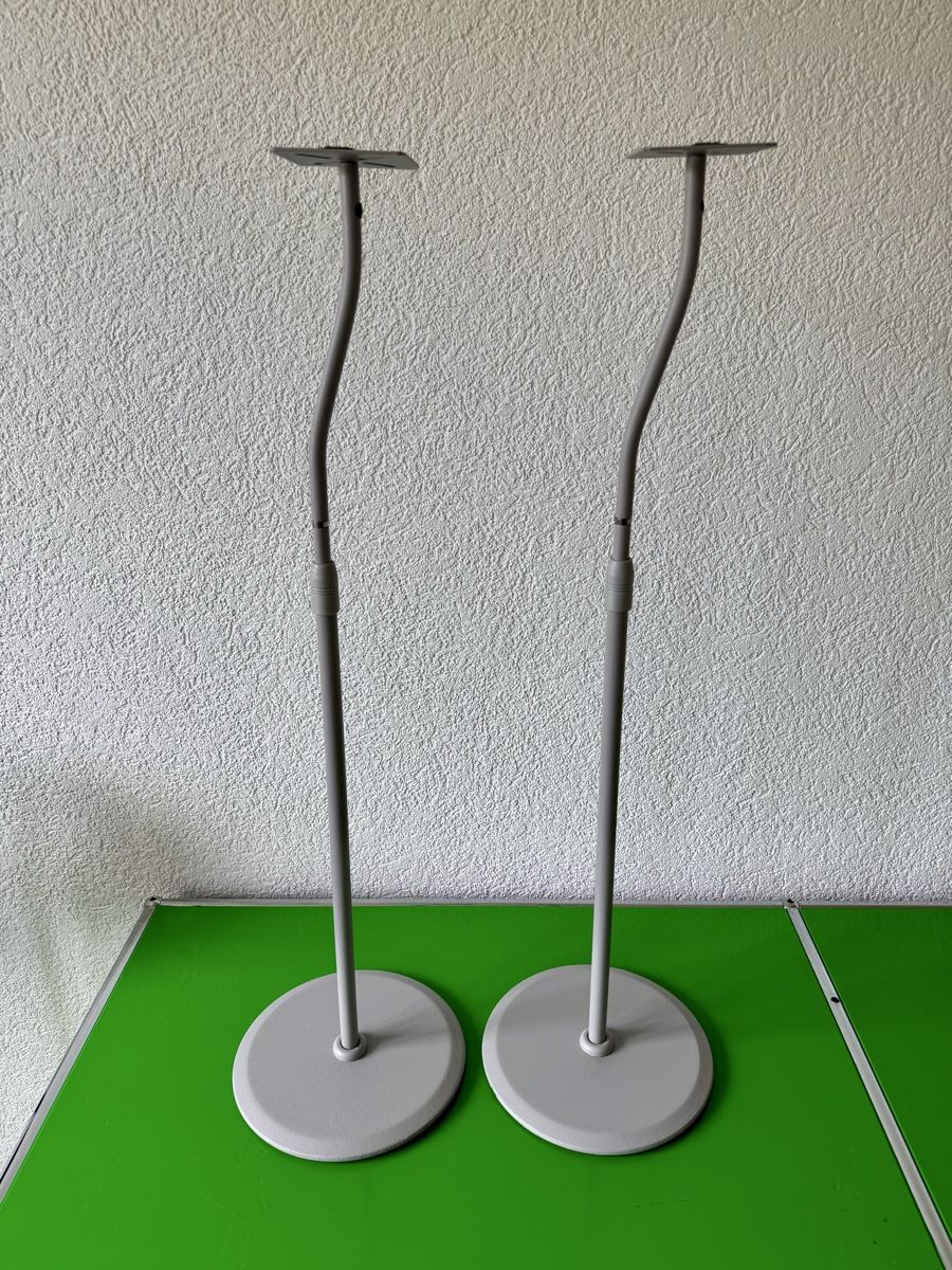 Revox Casse acustiche: Revox Magic Cube - paire avec pieds – Usato da Moutier venduto da MajoretteMuffin 6