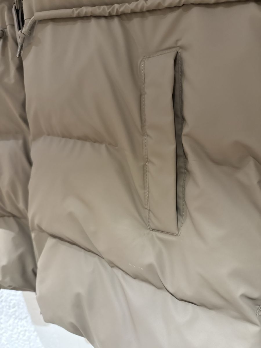Rains Mäntel: Puffer Jacket Rains beige size L good condition – Gebraucht aus Stein am Rhein von lfnfreer01 3