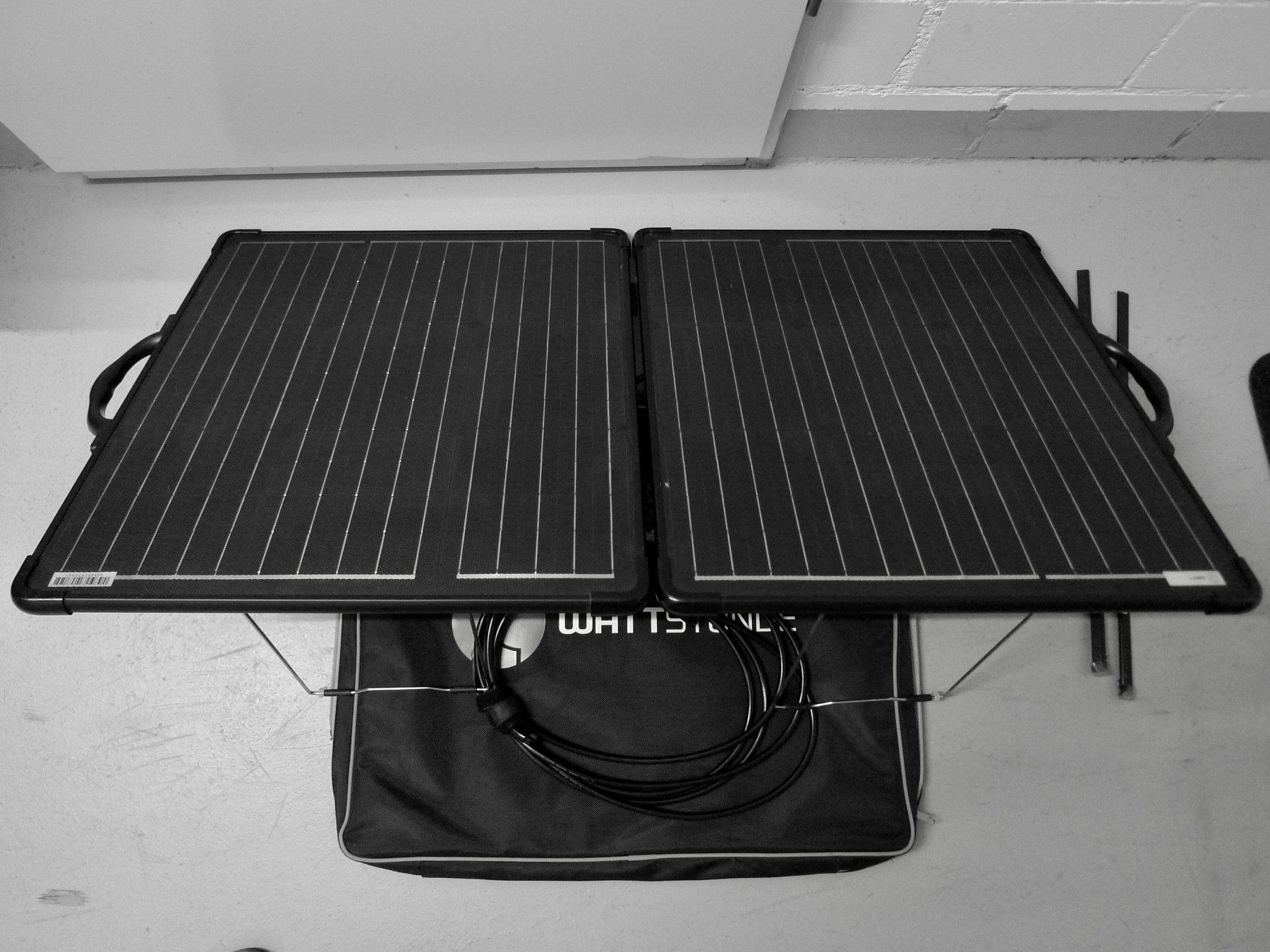 Dispositivi a energia solare: 100 Watt Solarkoffer ULTRALIGHT, Wattstunde WS100SUL – Usato da Abtwil SG venduto da Optimaten 6