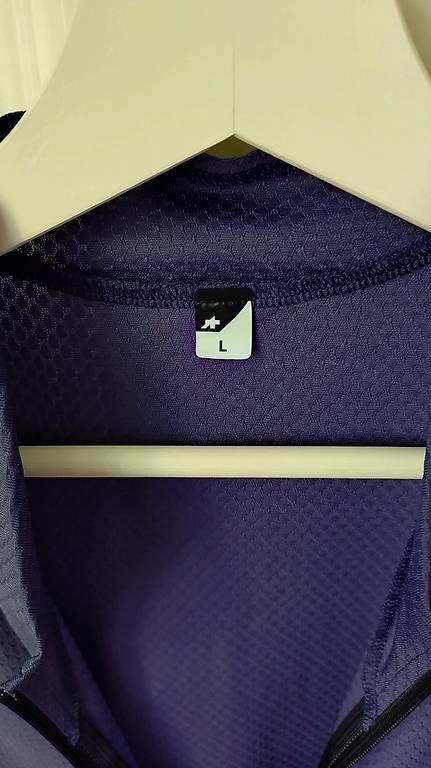Canottiere & Pantaloni: Jersey Assos Equipe R size L – Usato da Lausanne venduto da pau_5lft 1