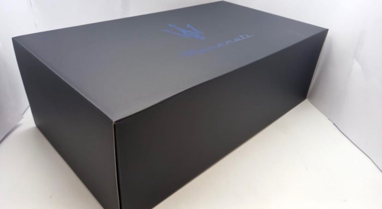 Maserati Modellini d'auto: Maserati MC20 Cielo Model 1:12 – Nuovo e nell'imballaggio originale da Weinfelden venduto da Sagun 9