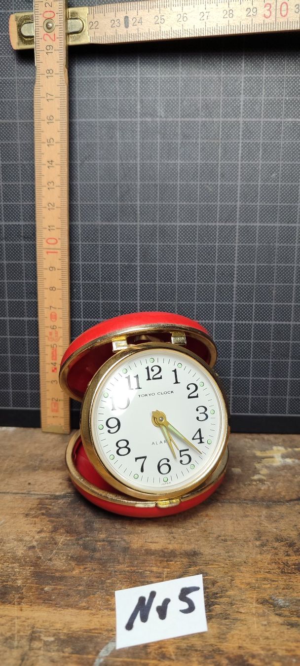 Sveglie: Wunderschöner Wecker Reisewecker Nr 5 TOKYO CLOCK JAPAN – Usato da Gelterkinden venduto da MYSTOREFORYOU4460 9