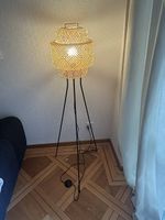 Stehlampe