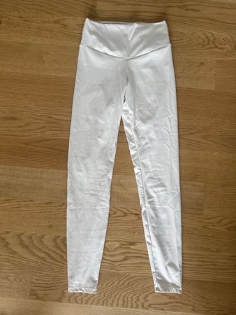 Damen Leggings oysho weiss Grösse xs guter Zustand
