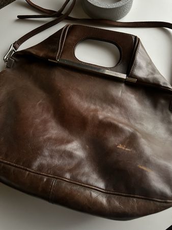 Numero 10 Ledertasche mit speziellem Griff