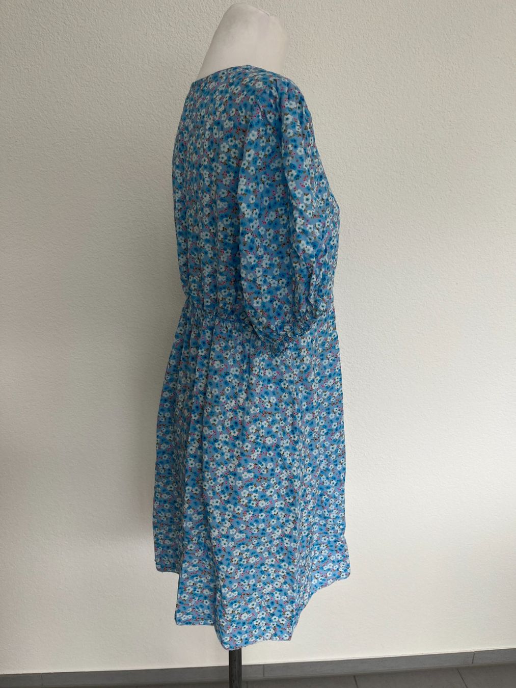 Kleider: Kleid, Viskose, Gr. S-M, NEU – Neu und originalverpackt aus Interlaken von Jasmin_Flower 3