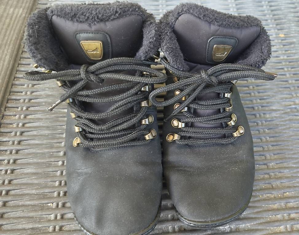 Leguano Chaussures hommes: Leguano Husky schwarz Grösse 38 – D'occasion à Münchwilen TG par Mimoli 2