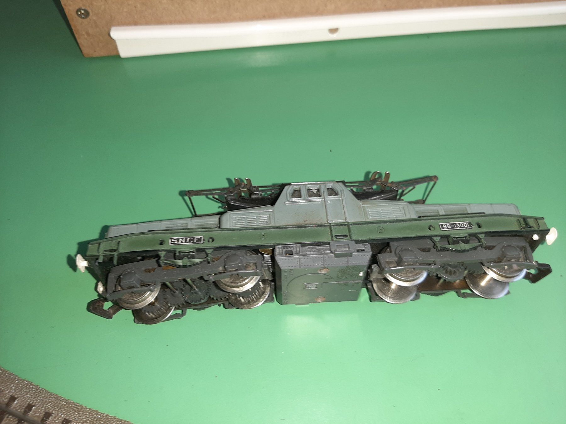 Jouef Modelleisenbahnen: JOUEF BB 13001 – Gebraucht aus Avully von RIVALIS
