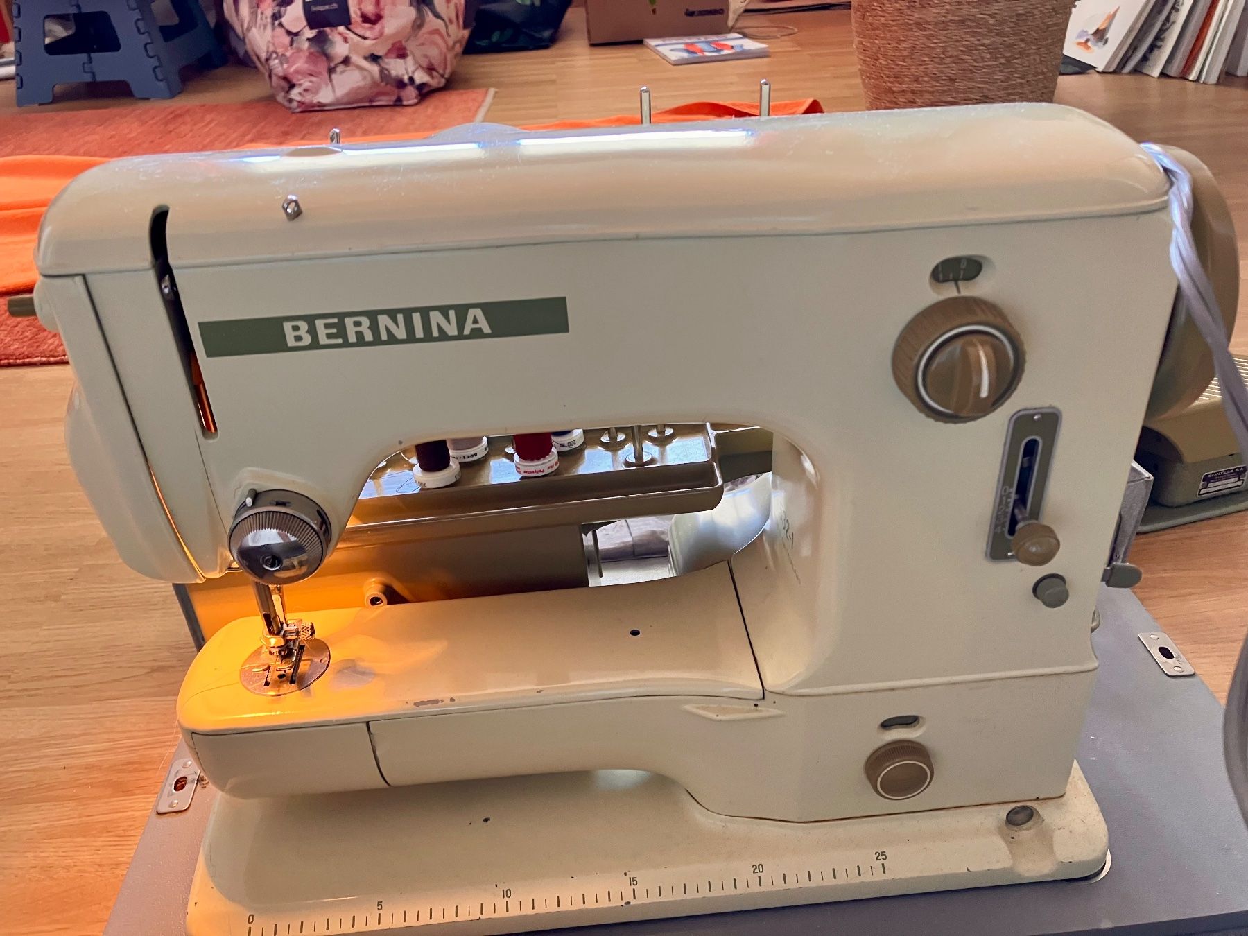 Bernina Nähmaschinen: Bernina Typ 532-1 – Gebraucht aus Chur von dajeh