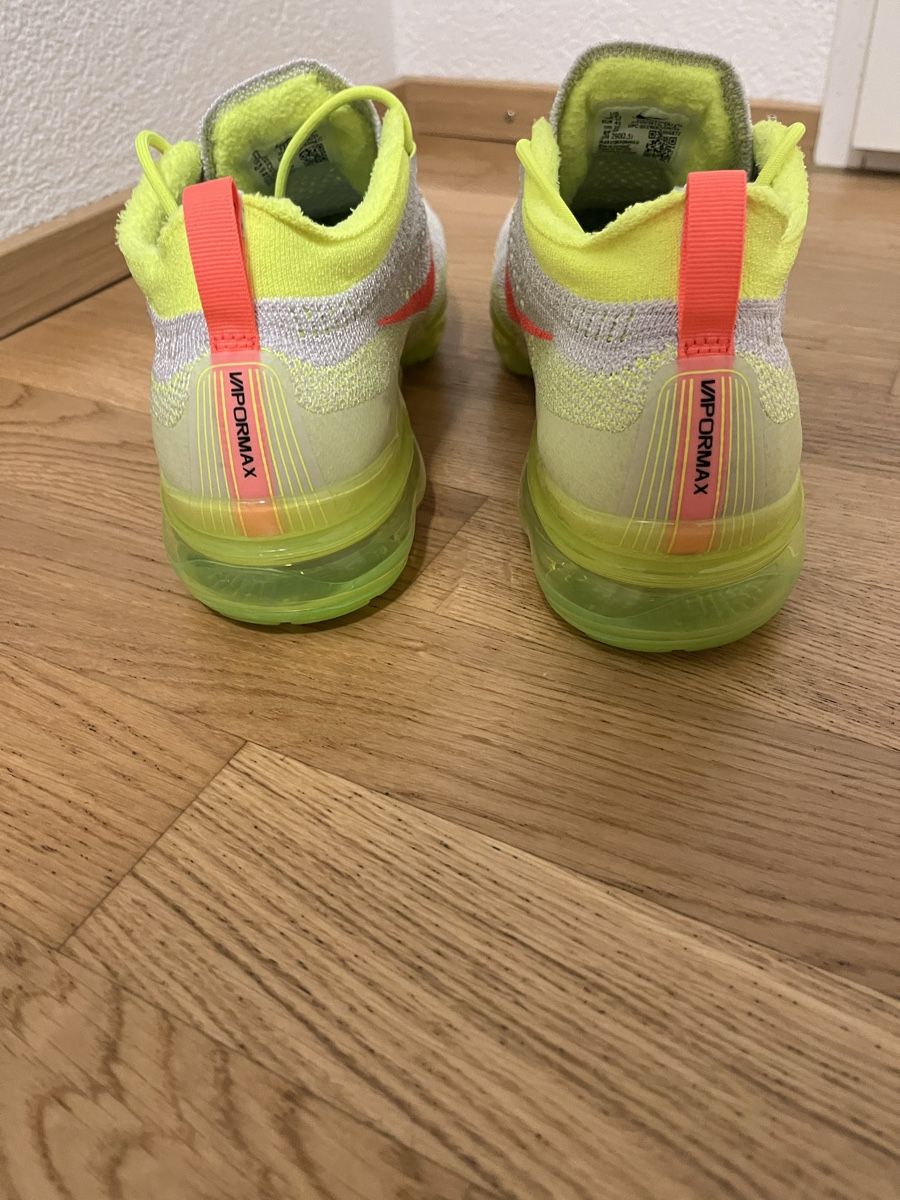 Nike Scarpe da uomo: Nike Air Vapormax NEU – Nuovo (secondo la descrizione) da Recherswil venduto da Noname1 4