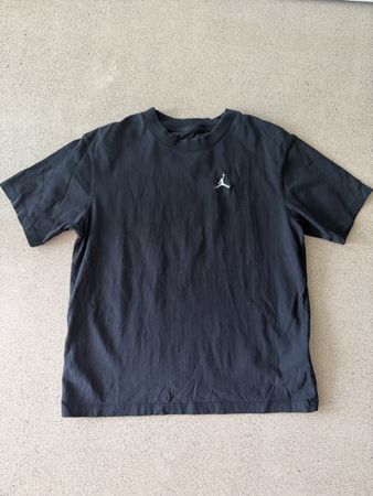 Jordan T-Shirt schwarz Grösse XS gebrauchter Zustand