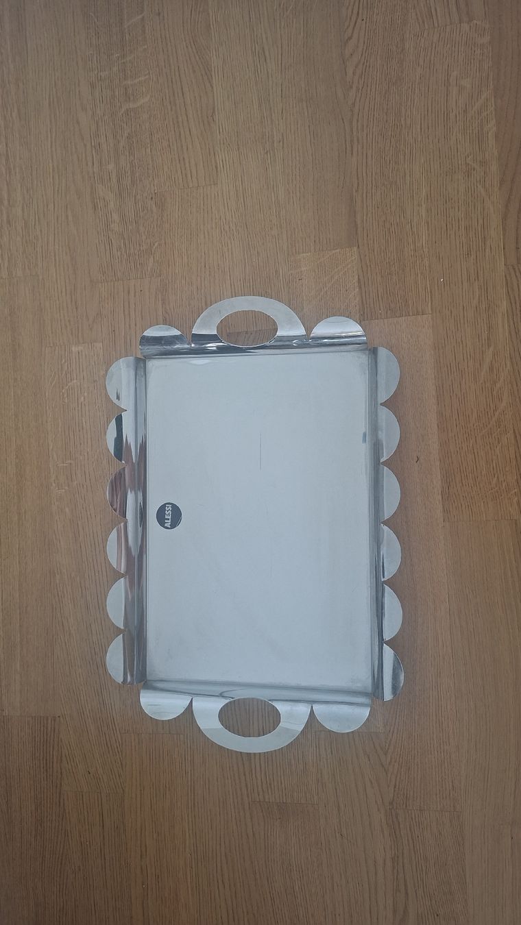 Alessi Piatti di portata: Alessi Recinto Serviertablet – Usato da Luzern venduto da alpler1