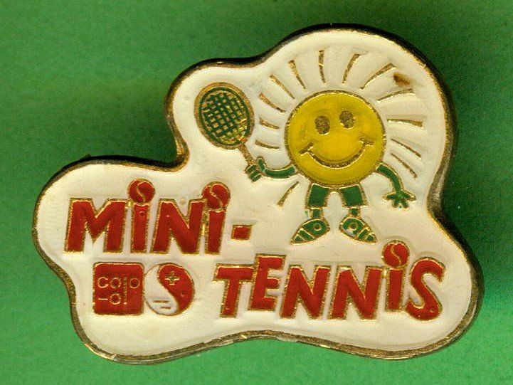 Placchette & Badge: Coop  MINI - TENNIS – Usato da Winterthur venduto da Sammleroase