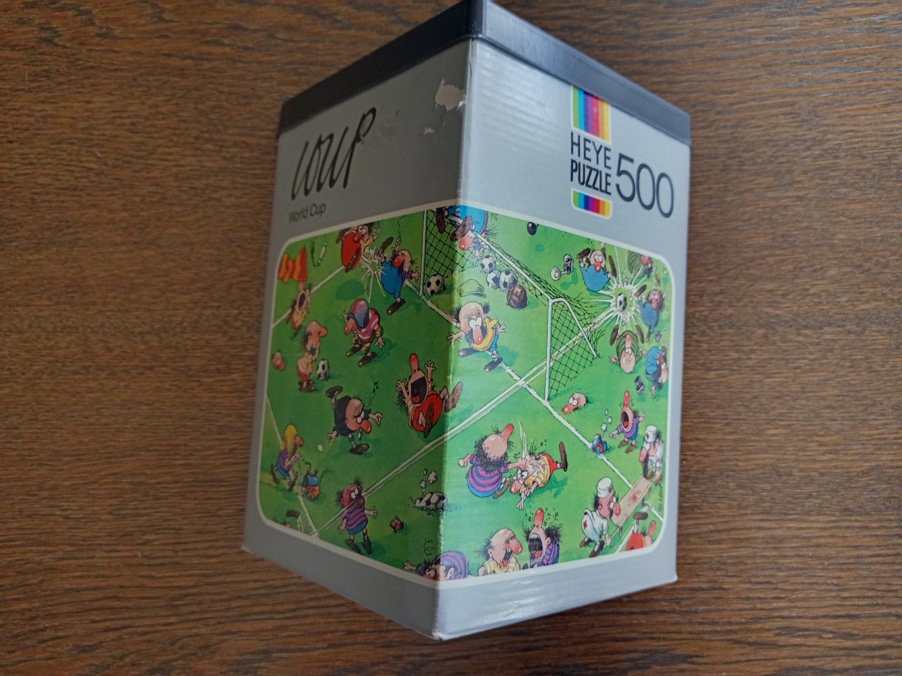 Heye Puzzle: 500er Loup Puzzle "World Cup" mit einem fehlenden Teil – Usato da Schaffhausen venduto da Riet0