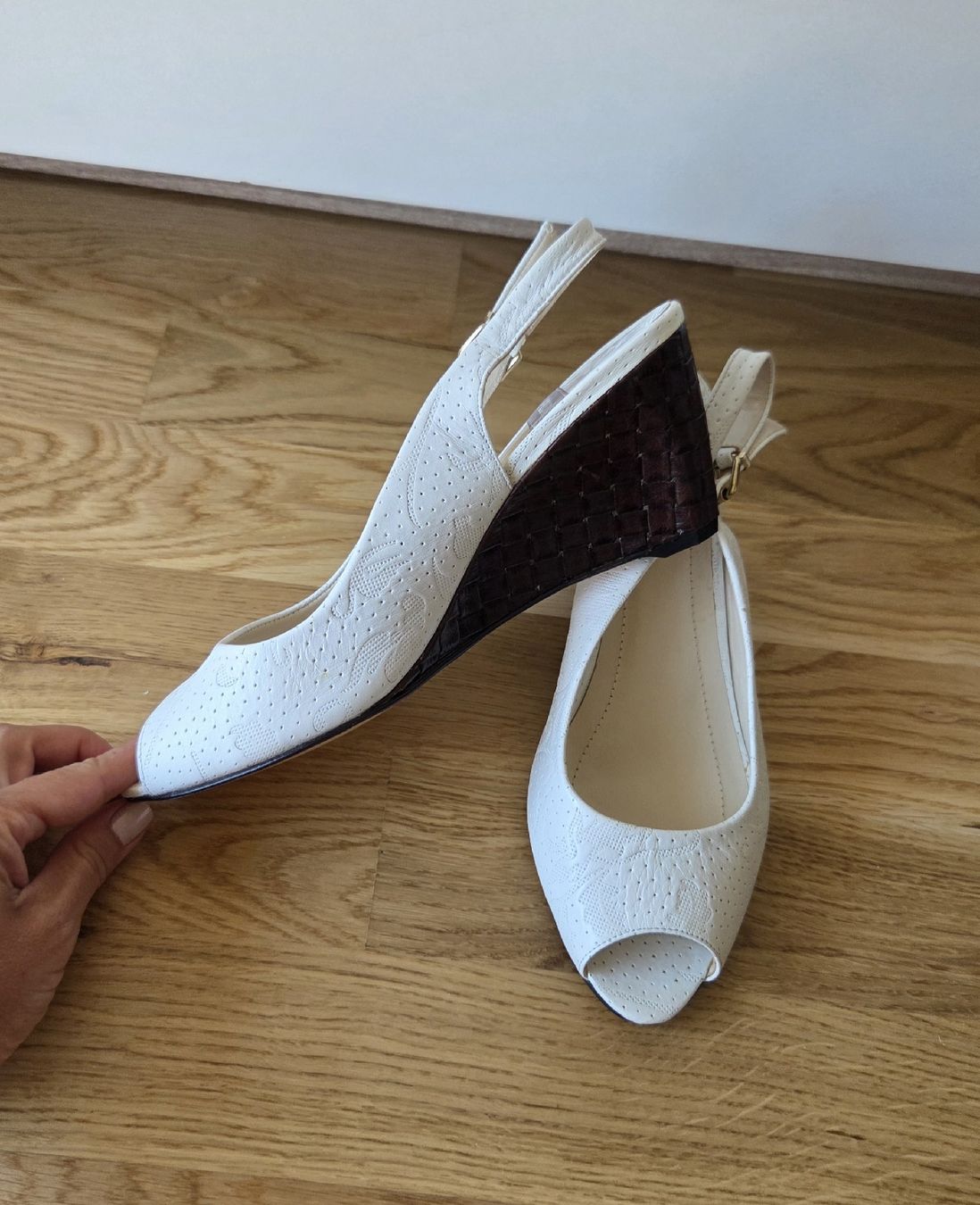 Chaussures femmes: Fellini Pumps Damenschuhe – Neuf avec emballage d'origine à Zug par opo_cy5d 1