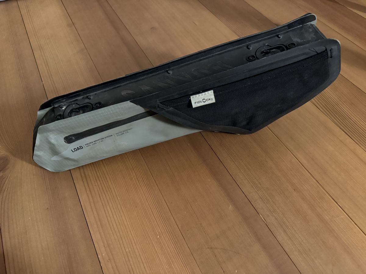Canyon Sacs: Canyon LOAD FidLock QuickLoader Grizl Size S – D'occasion à Bern par Mechnan 3