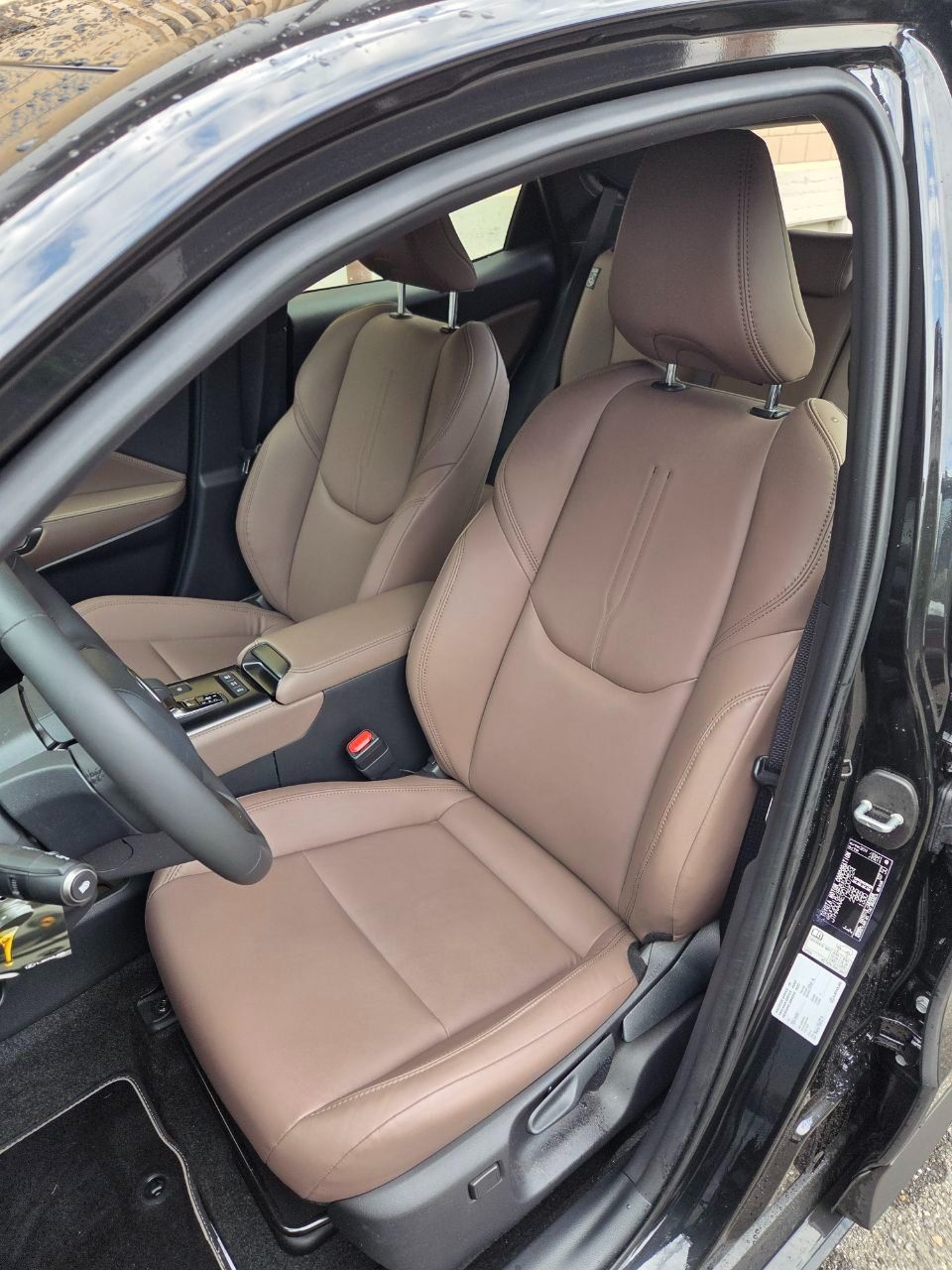 Lexus Automobili: Lexus LBX Elegant – Usato da Igis venduto da Efantomas 3