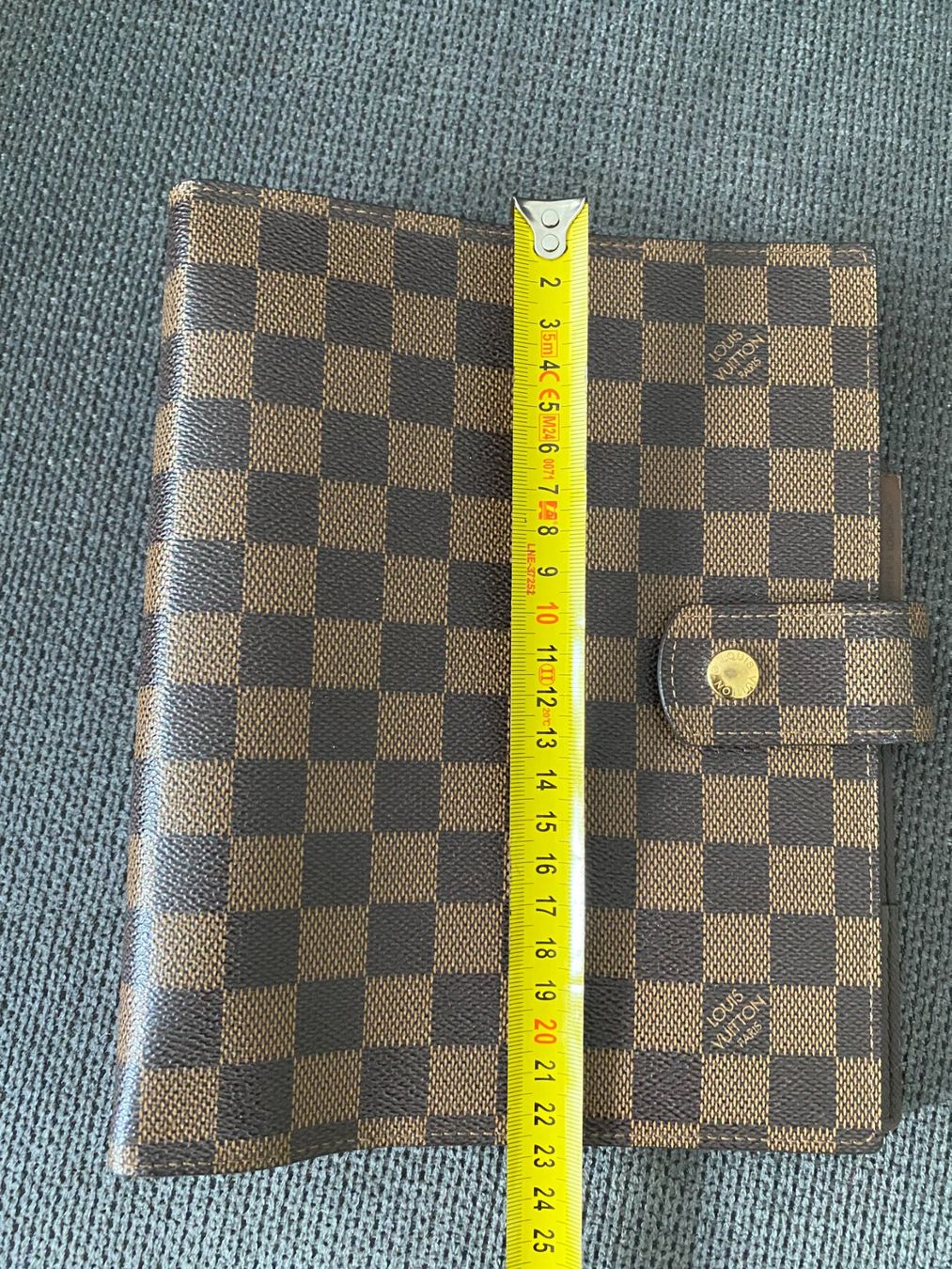Louis Vuitton Valigie & Borse: Holder Diary + Portmonnaie LV – Usato da St. Gallen venduto da art_pn78 8