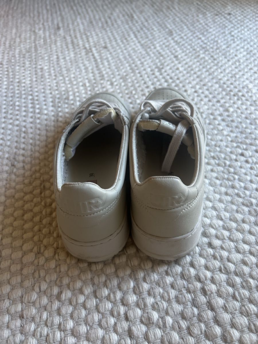 Autry Scarpe da donna: Autry Schuhe grau Gr. 39 – Usato da Zürich venduto da nabisco 2