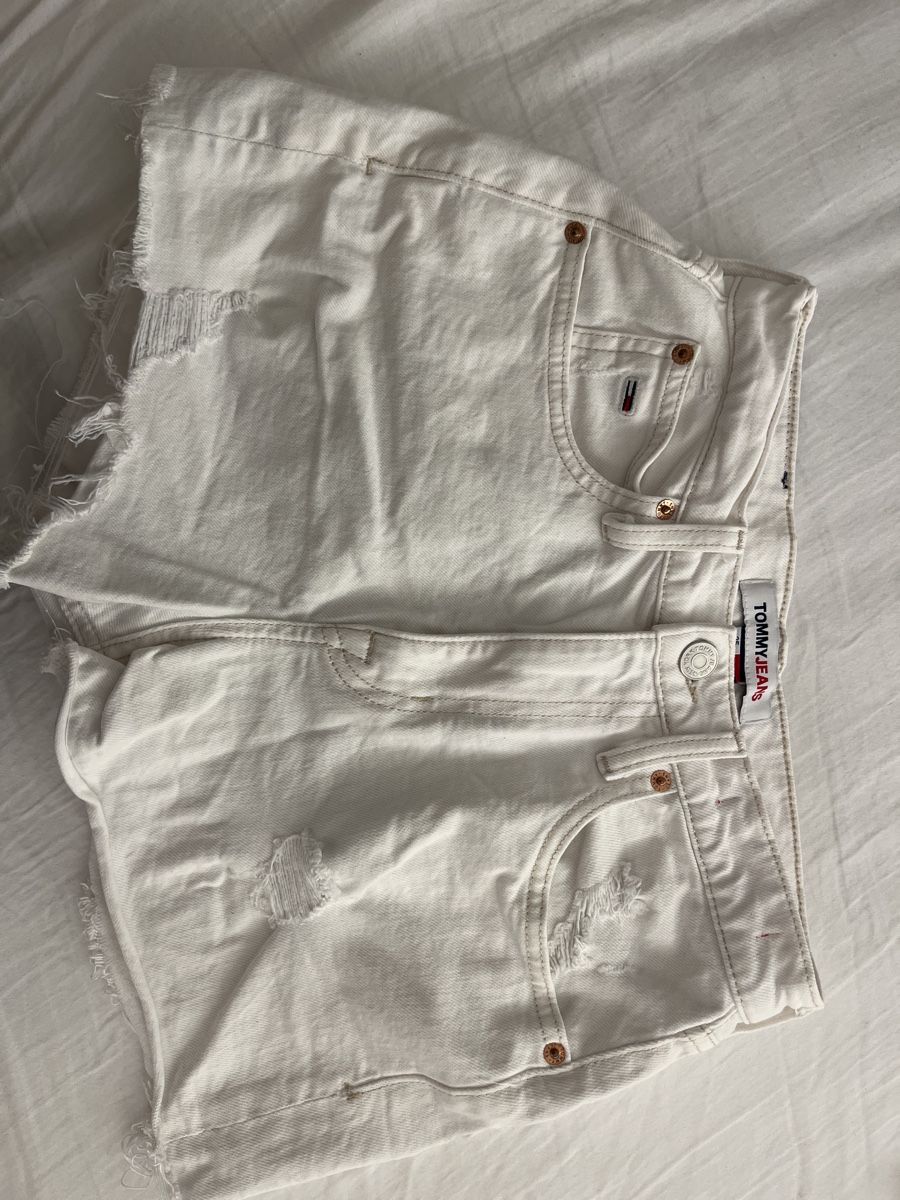 Tommy Hilfiger Jeans: Tommy Jeans, Hot Pant offwhite – Usato da St. Gallen venduto da Lxra145 2