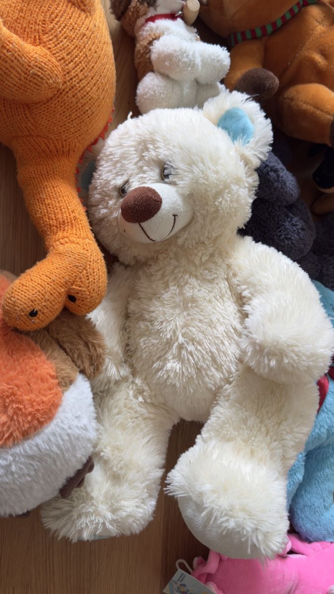 Giocattoli: Kuscheltiere sind das Glück der Kinder – Usato da Zürich venduto da ish_6v8w 7