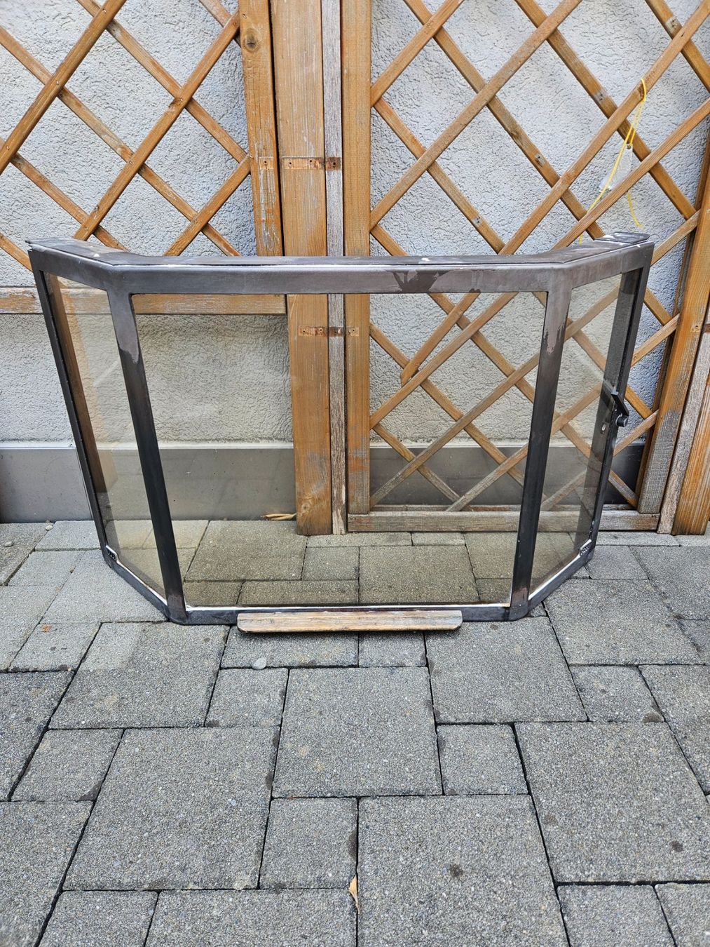 Cheminée: Frei Cheminee Glas Tür Prisma – Gebraucht aus Rotkreuz von salvifin