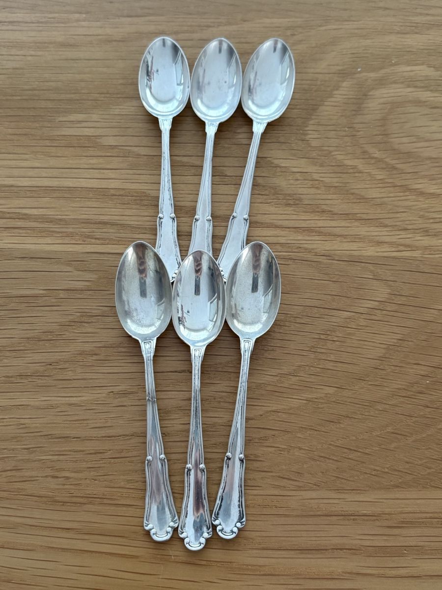 Set di posate: 6 cucchiaini argento 800,  – Usato da S. Antonino venduto da LIKA91