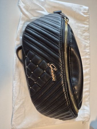 Guess Gürteltasche, Schwarz, Neuwertig, Top Zustand!
