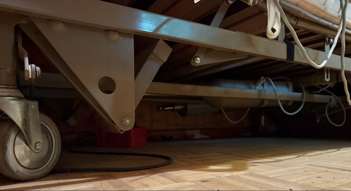 Materassi: Elektrisches Bett + 3 Matratzen – Usato da Niederwangen BE venduto da KBL85 2