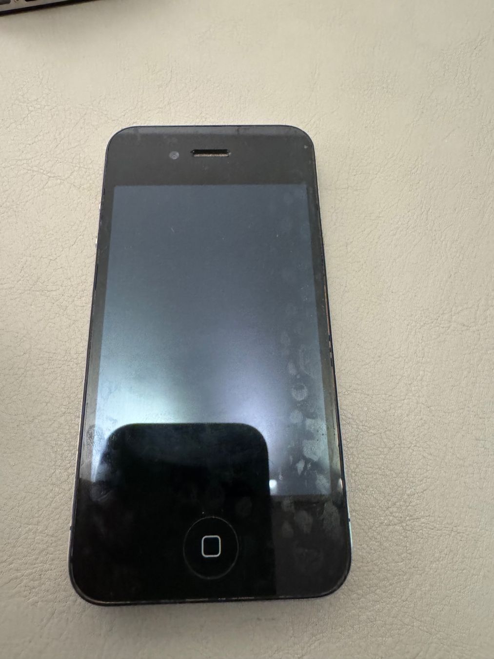 Apple Telefoni cellulari / Smartphones: iPhone 4 / 4s – Difettoso da Adliswil venduto da Busys
