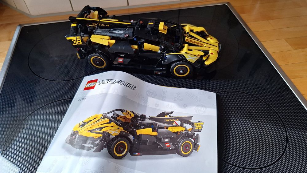 LEGO 42151 - Bugatti-Bolide 2