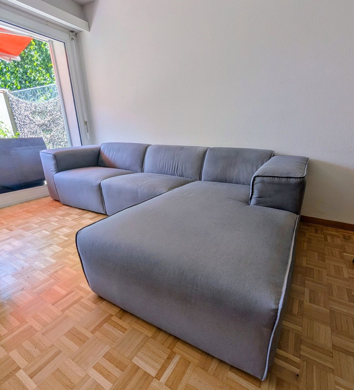 Beliani Sofas: Ecksofa 3-Sitzer Stoff Grau linksseitig – Gebraucht aus Zürich von cameleonspecies 1