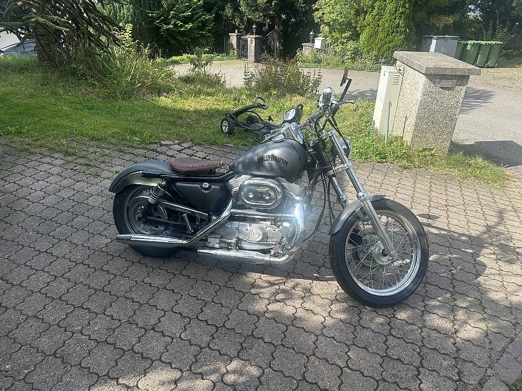 Harley-Davidson Chopper: Harley XLH 883 – Usato da Uetliburg SG venduto da Rina83