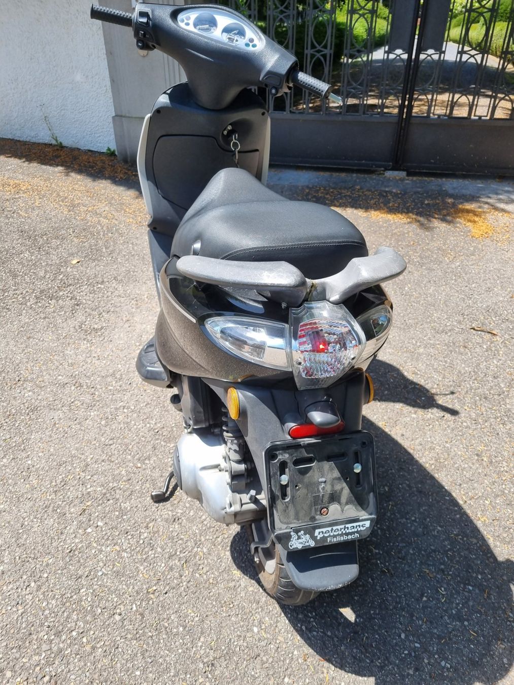 Piaggio Scooter: Piaggio fly , mit Front Schaden – Difettoso da Wädenswil venduto da Patriots 1