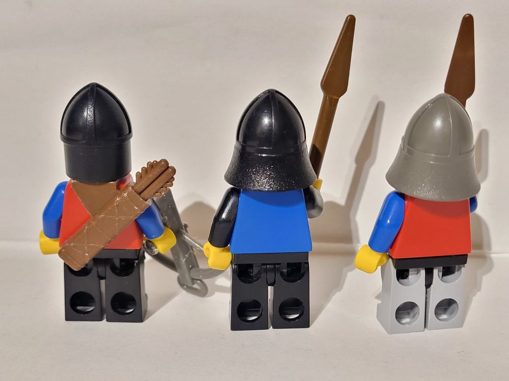 3 Figurines LEGO Castle Chevaliers Vintage - Bon état 3