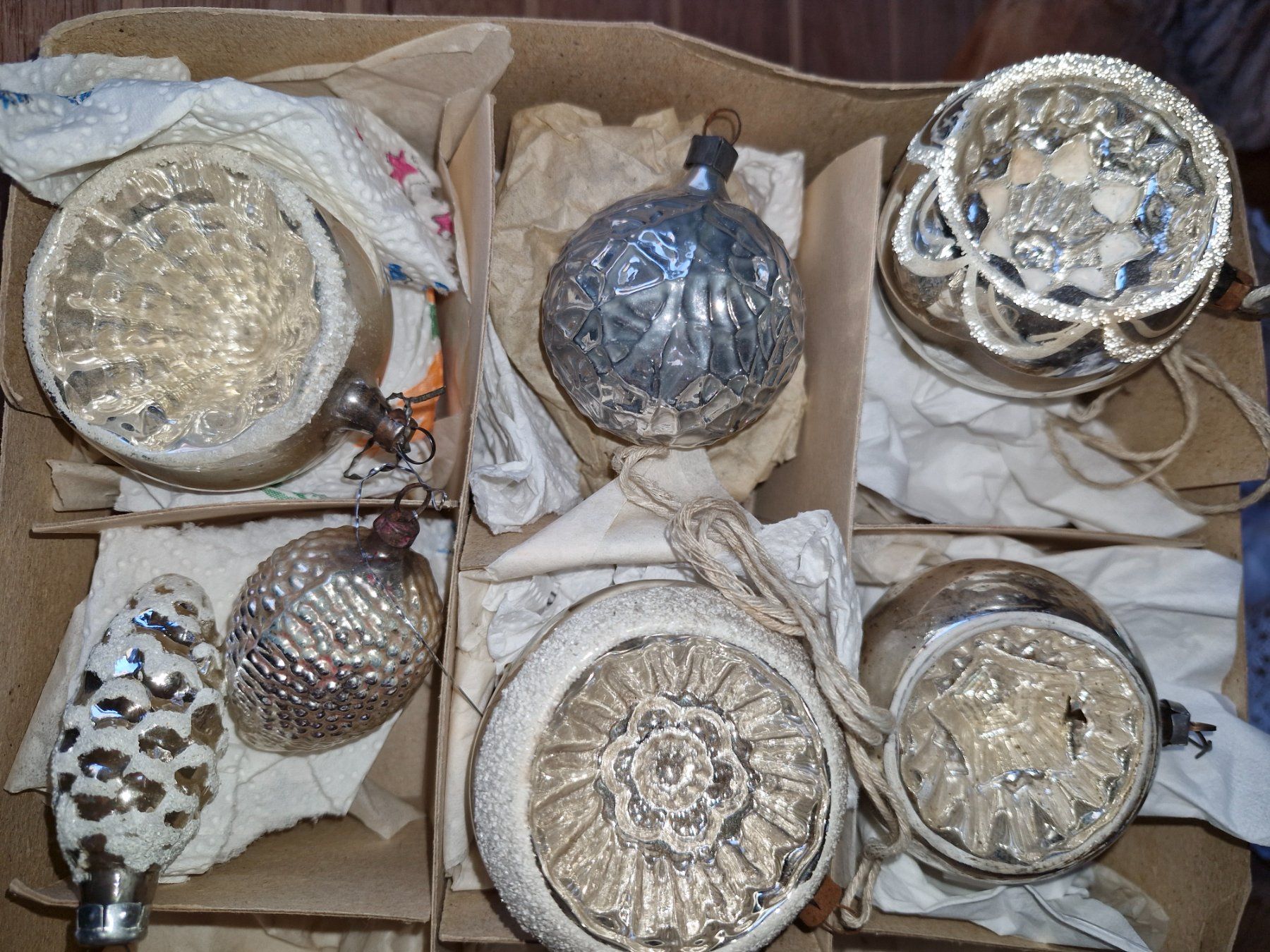Tutte le decorazioni: antiker Christbaumschmuck – Usato da Guarda venduto da rue_bpd7