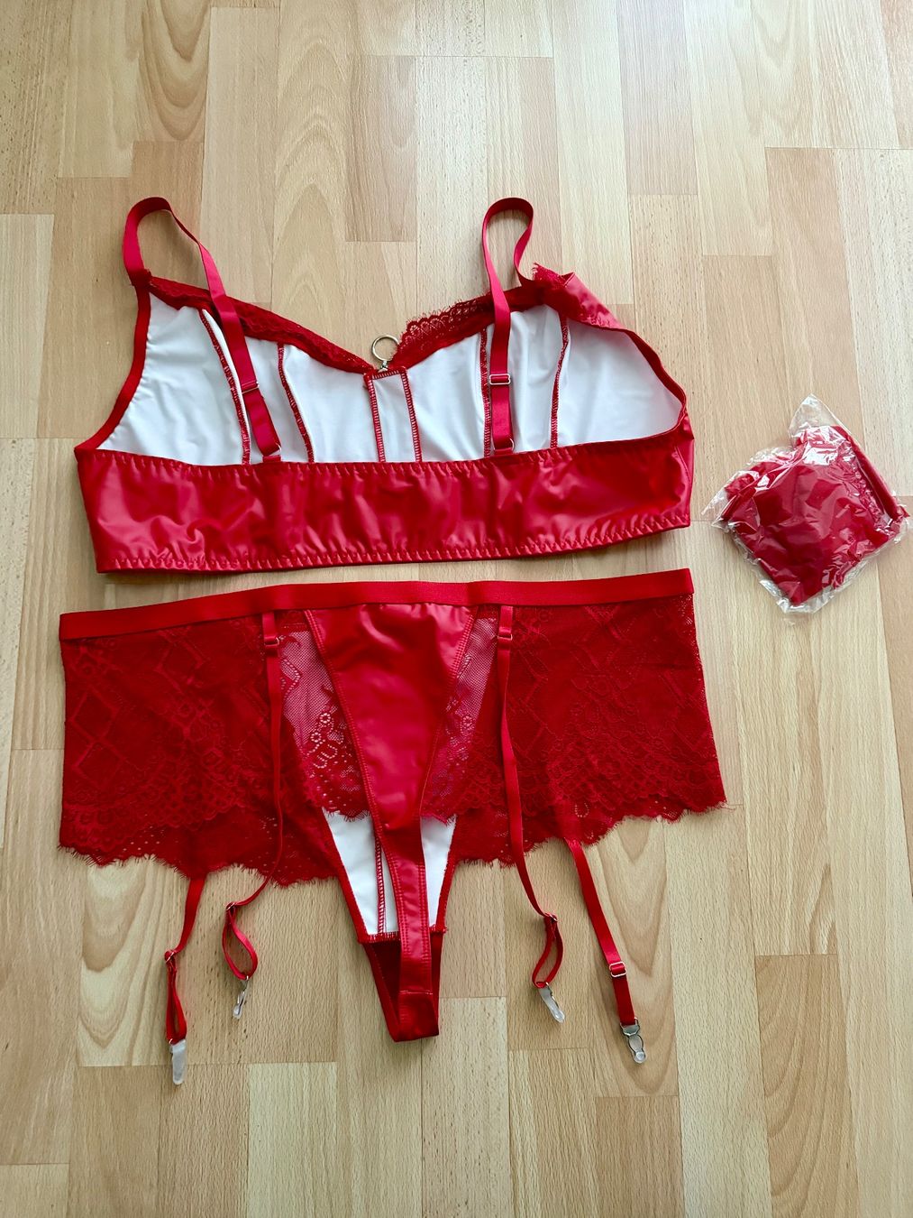 Autres dessous: Plus Plus Size Dessous Set / Straps Set – Neuf avec emballage d'origine à Uetendorf par Stoun 8