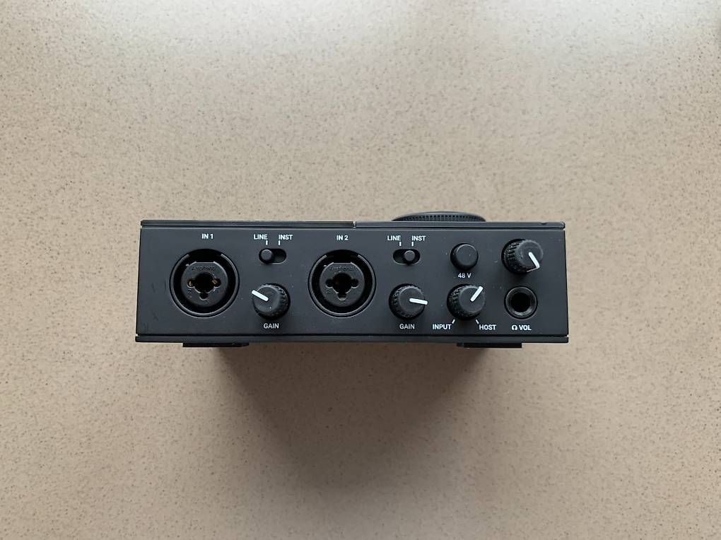 Attrezzatura per studi di registrazione: Native Instruments Komplete Audio 2  USB Audio Interface – Usato da Seewen Sz venduto da car_95zr 1