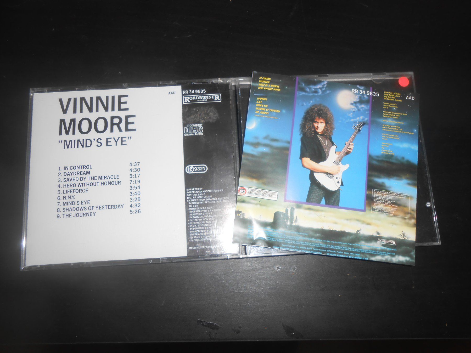 CD: Vinnie Moore – Mind's Eye / 1987 – Usato da Aarberg venduto da witchhunter01 1