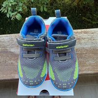 Elefanten Turnschuhe Gr. 24
