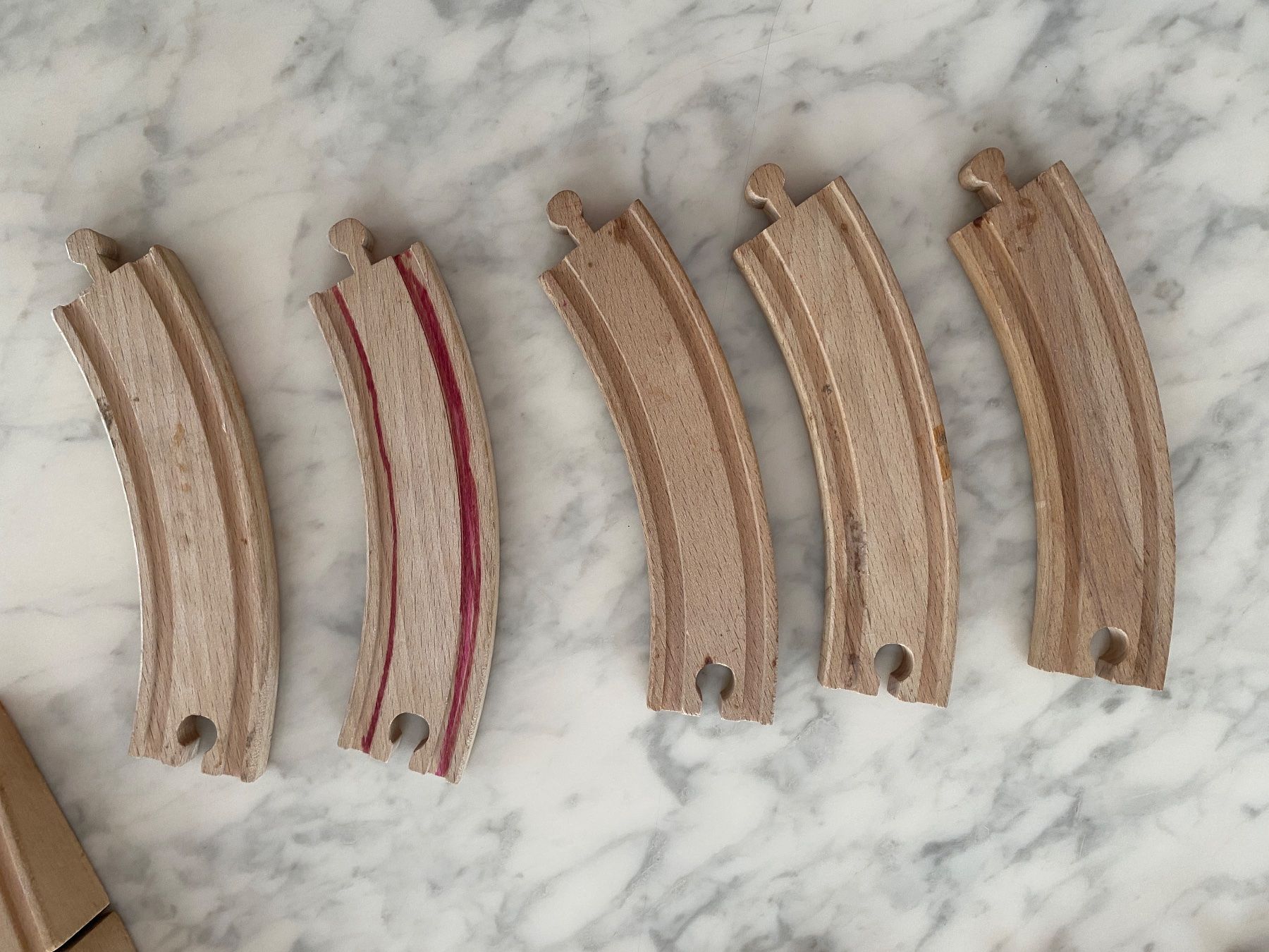 Brio Jouets: Brio Holz-Eisenbahn – D'occasion à Basel par Rivinus 9
