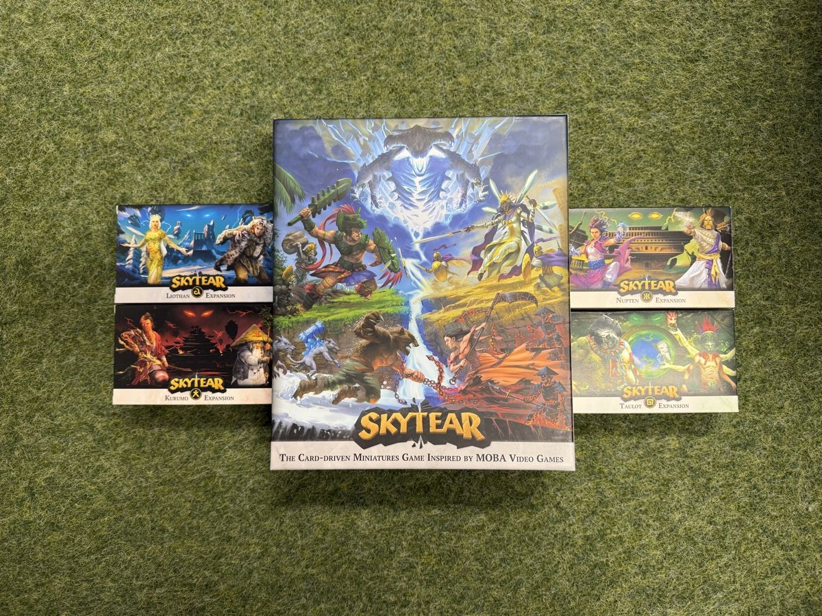 Giochi: Skytear Brettspiel + 4 Warbands – Nuovo (secondo la descrizione) da Zürich venduto da cpthamandeggs