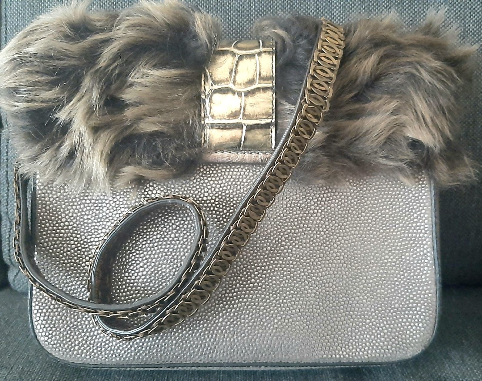 Borse da donna: Stylish Cristhelen B. Fur & Leather Bag – Usato da Watt venduto da Tomaf 1