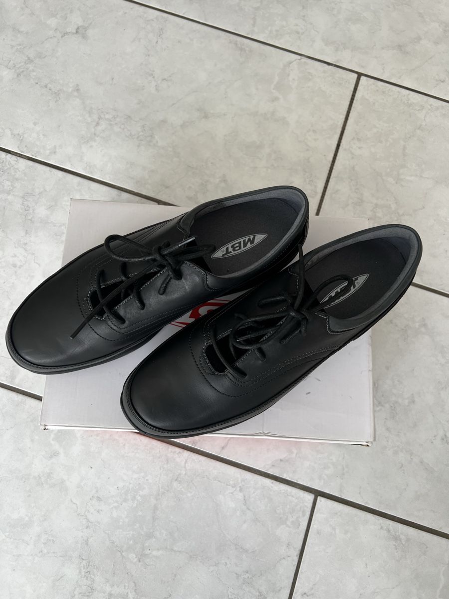 MBT Chaussures hommes: MBT-Schuhe Grösse 45 – Neuf (Voir description) à Ebmatingen par Samato