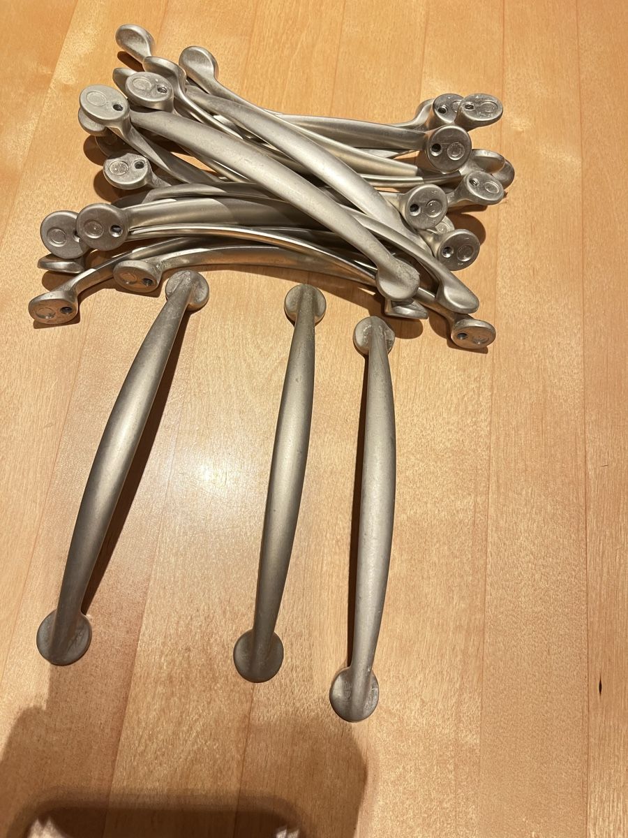Cucine complete: Türgriffe 20 Stück – Usato da Rüdlingen venduto da Lichee 1