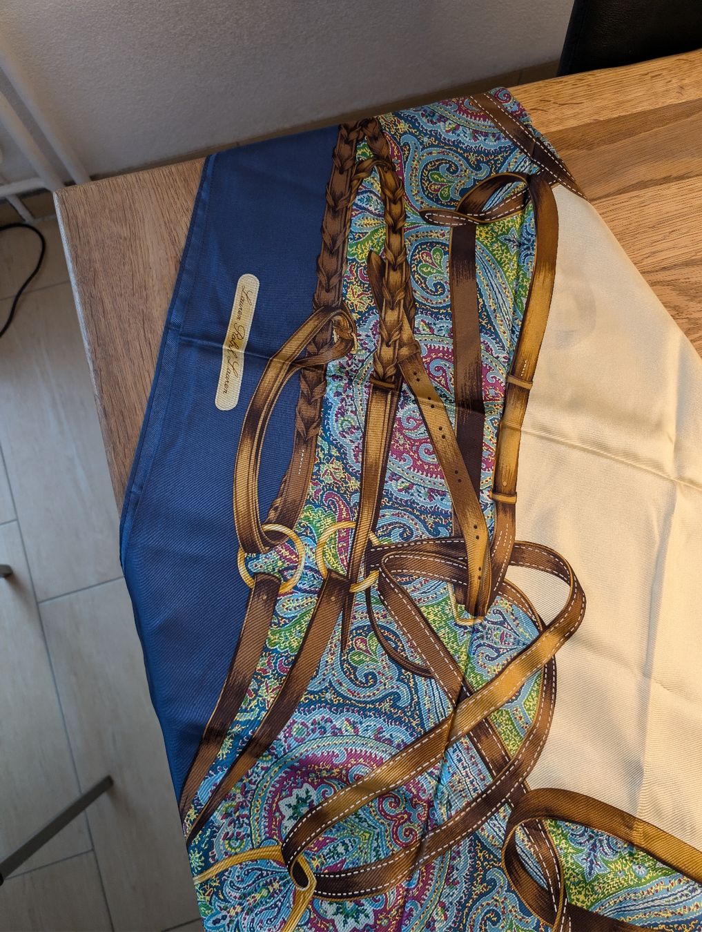 Ralph Lauren Foulard & Sciarpe: Dünnes Tuch von Ralph Lauren – Usato da Bern venduto da berneroberlaenderin 3