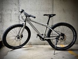 Early Rider Belter 24“ Mountainbike silber Riemen