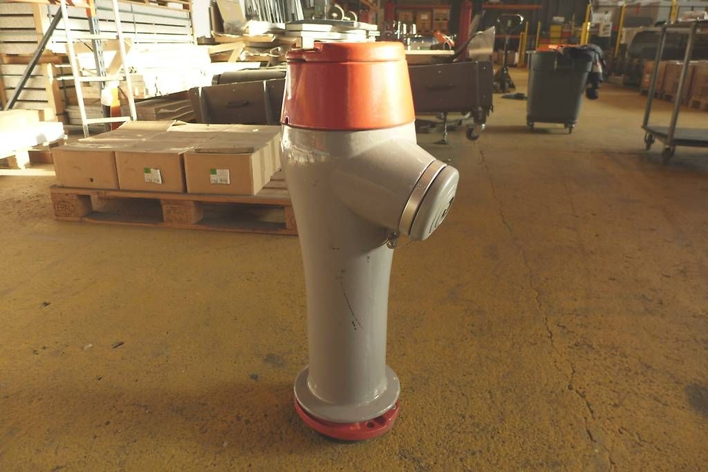 Extincteurs: Hinni Hydrant – D'occasion à Frenkendorf par 3dt_wp8v 1